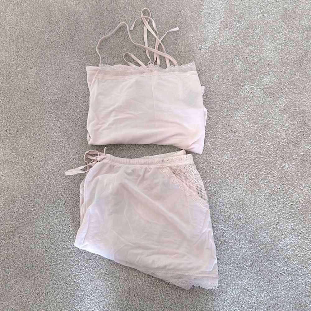 VS matching set